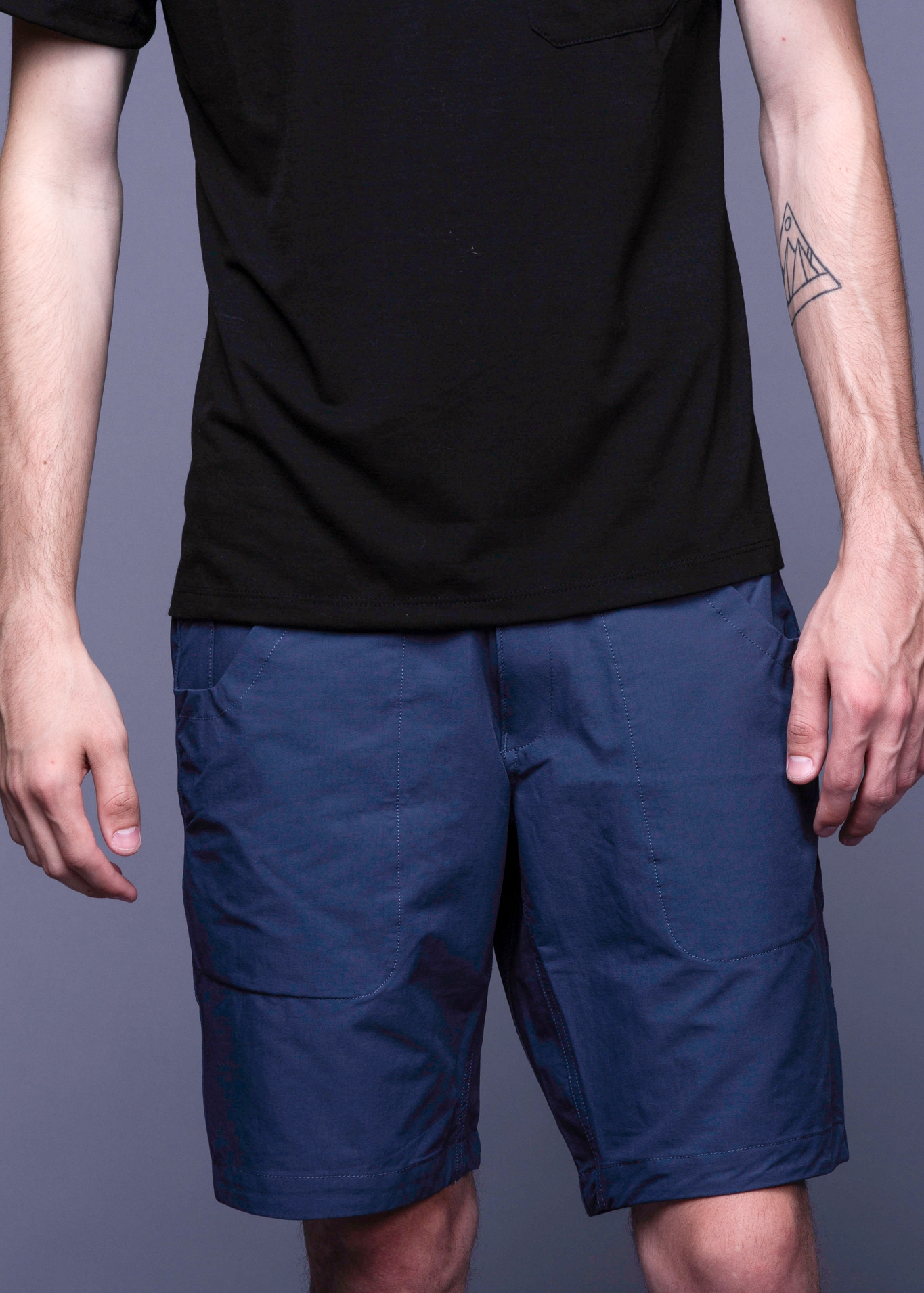 La Paz Short- Sterling